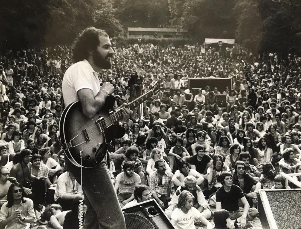 Violonistas celebram 70 anos de Paulo Bellinati em live, série de vídeos inéditos e imagens raras